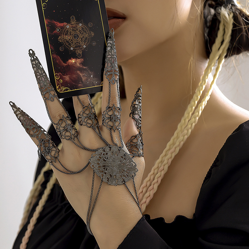Tırnak bilezik Punk Dubai Duba - Women Accessories Dubai incelemesi ve fiyatı