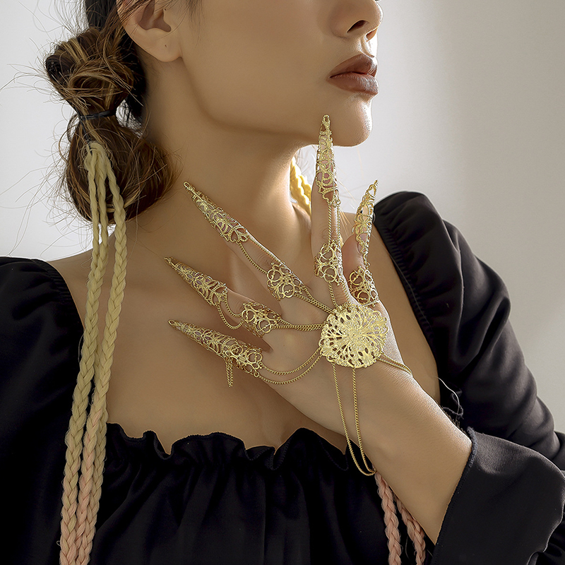 Tırnak bilezik Punk Dubai Duba - Women Accessories Dubai incelemesi ve fiyatı